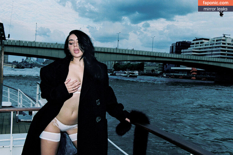 Charli XCX, charli_xcx, charlignarly, charlixcx, https: Nackt-Leaks OnlyFans Foto #90