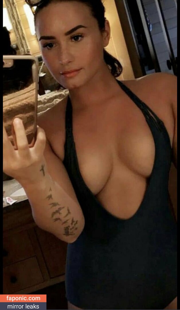 Demi Lovato, ddlovato, https:, tonia_williams Nackt-Leaks OnlyFans Foto #10