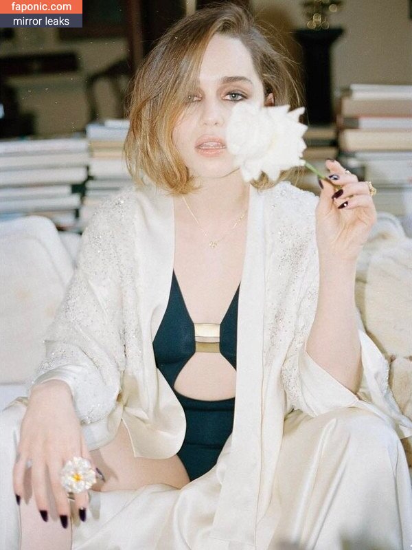 Emilia Clarke, clarkeyxo, emilia_clarke, emiliaclarke, emiliaclarkecentral, https: Nackt-Leaks OnlyFans Foto #311