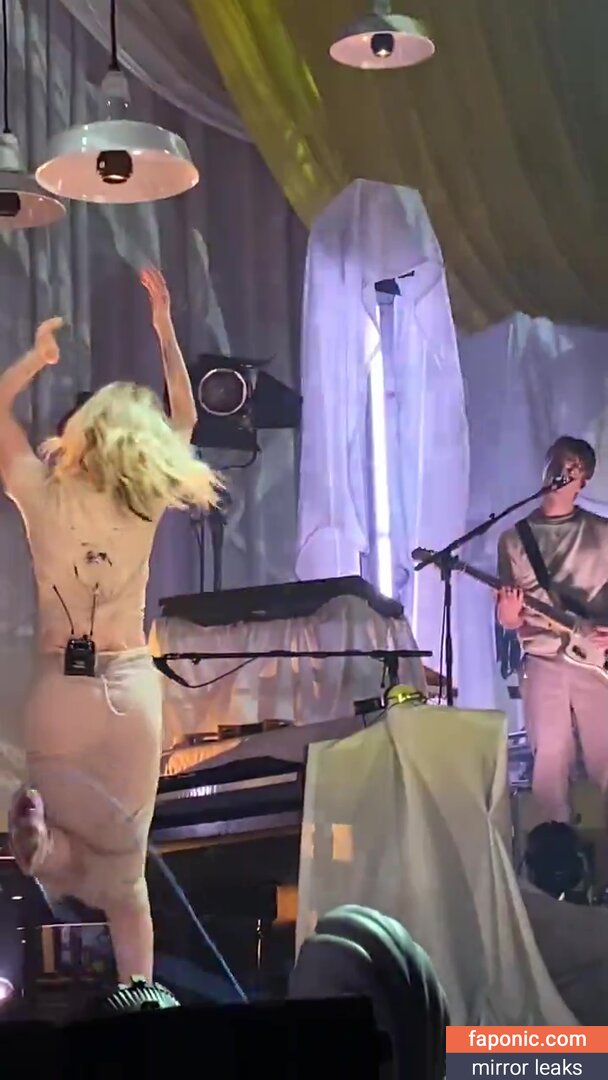 Hayley Williams, meepyfreepy, yelyahwilliams Nackt-Leaks OnlyFans Foto #671