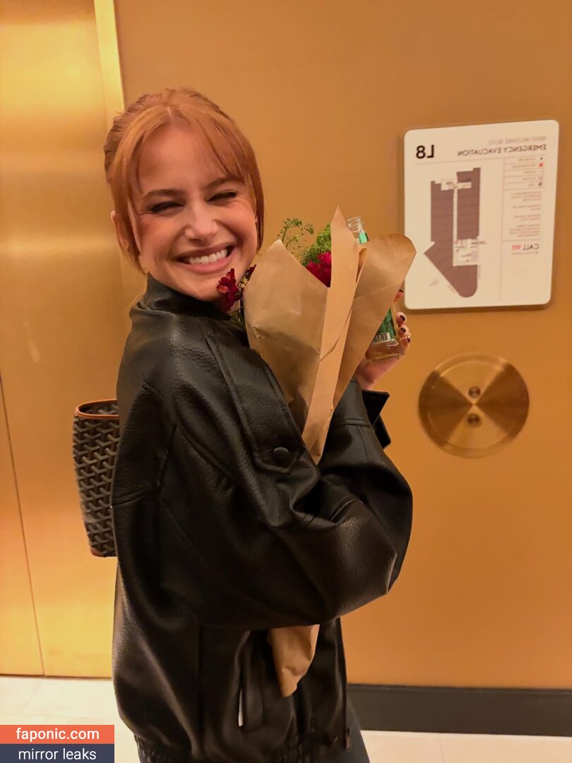 Madelaine Petsch, https:, madelainepetsch, madelame Nackt-Leaks OnlyFans Foto #369