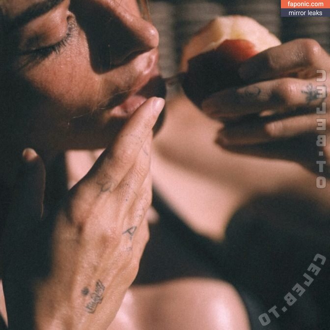 Sarah Shahi, sarahshahi Nackt-Leaks  Foto #71