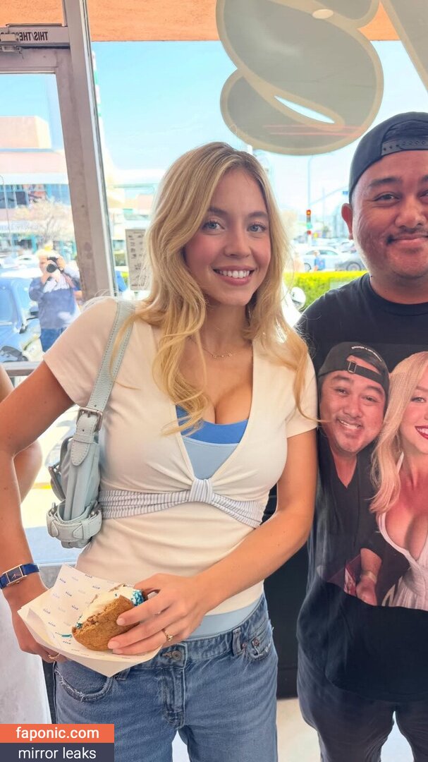 Sydney Sweeney, gal_gadot, sydney_sweeney Nackt-Leaks OnlyFans Foto #47