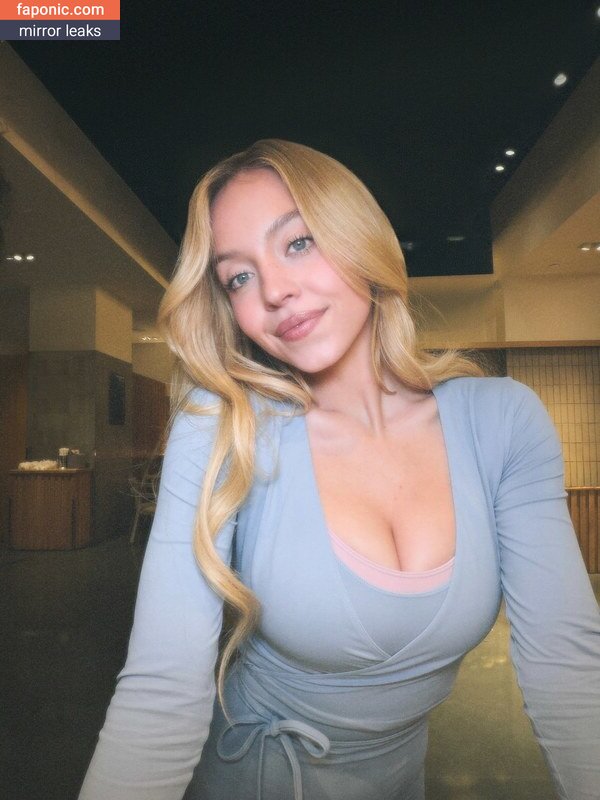 Sydney Sweeney, gal_gadot, https:, sydney_sweeney Nackt-Leaks OnlyFans Foto #178