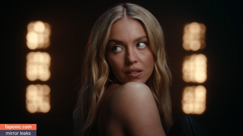 Sydney Sweeney, gal_gadot, https:, sydney_sweeney Nackt-Leaks OnlyFans Foto #422