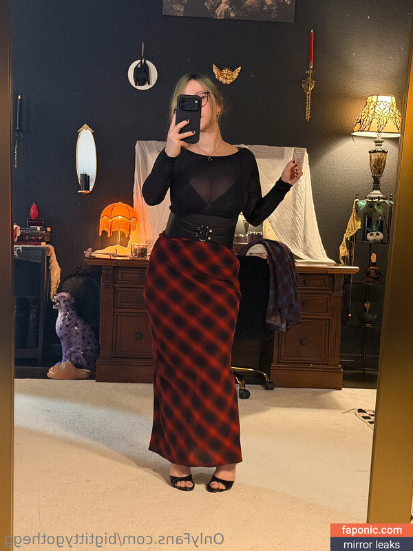 Bigtittygothegg, goth.egg, goth__egg, https: Nackt-Leaks OnlyFans Foto #117