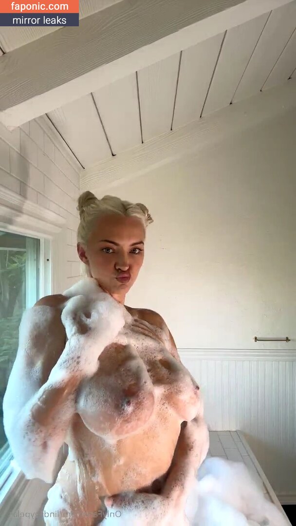 Lindsay Pelas, lindsay_227 Nackt-Leaks  Foto #36