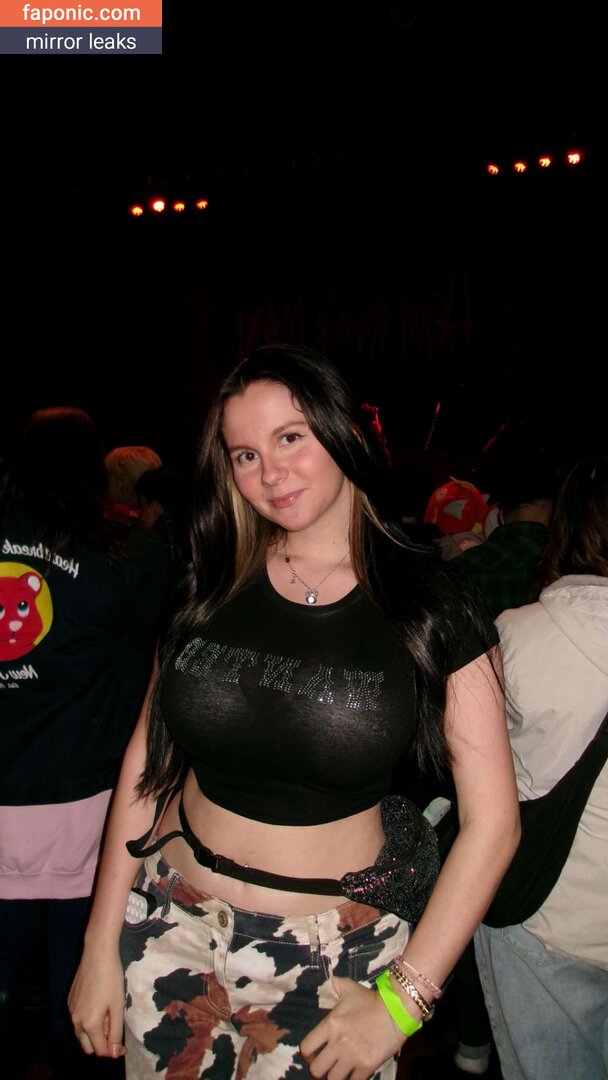 Yellz0, Yellz1, bigtittygothegg, yellz Nackt-Leaks OnlyFans/Patreon Foto #53