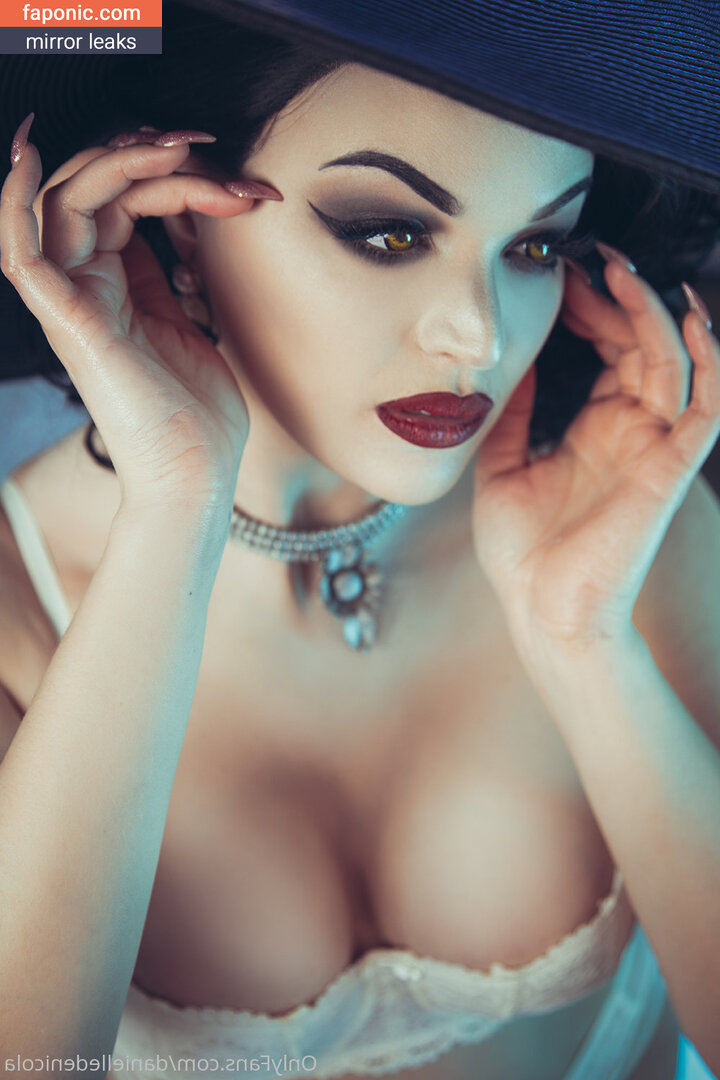 Danielle Denicola, danielledenicola, danielledenicolaofficial, danielledenicolavip, daniellednicola, https: Nackt-Leaks OnlyFans/Patreon Foto #60