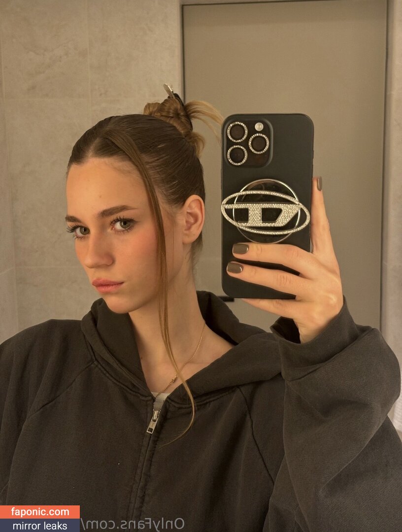 Anna Malyg0n, mmollyyy.ann Nackt-Leaks  Foto #332
