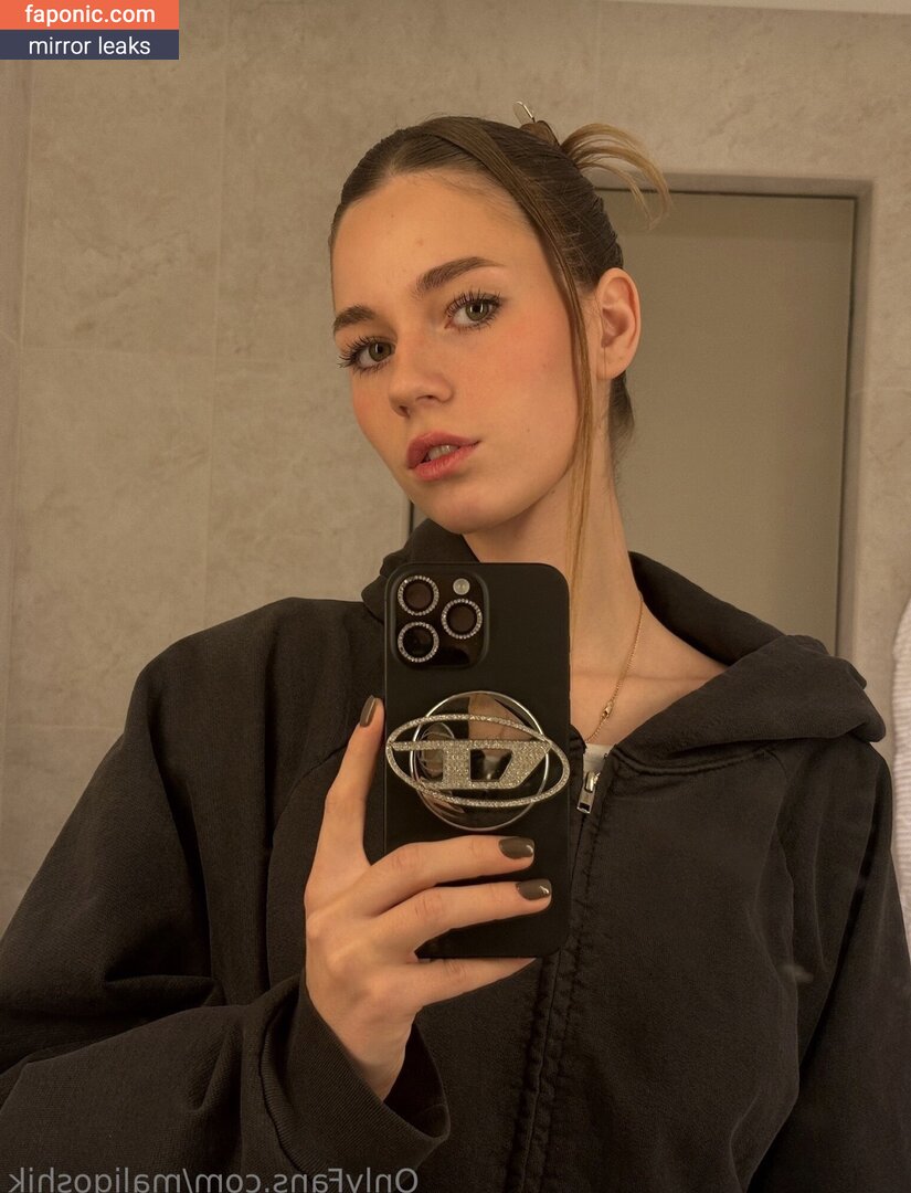 Anna Malyg0n, mmollyyy.ann Nackt-Leaks  Foto #333