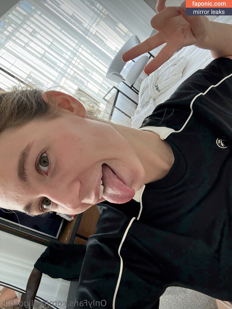 Anna Malyg0n, mmollyyy.ann Nackt-Leaks  Foto #341