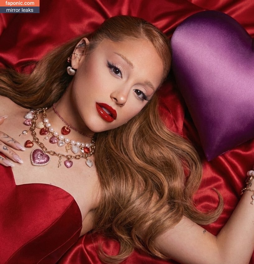 Ariana Grande, arianagrande Nackt-Leaks OnlyFans Foto #125