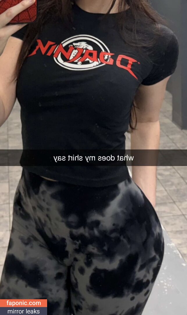 LITTLELIV, Liv Littlelivbug, littlelivbug Nackt-Leaks OnlyFans Foto #2