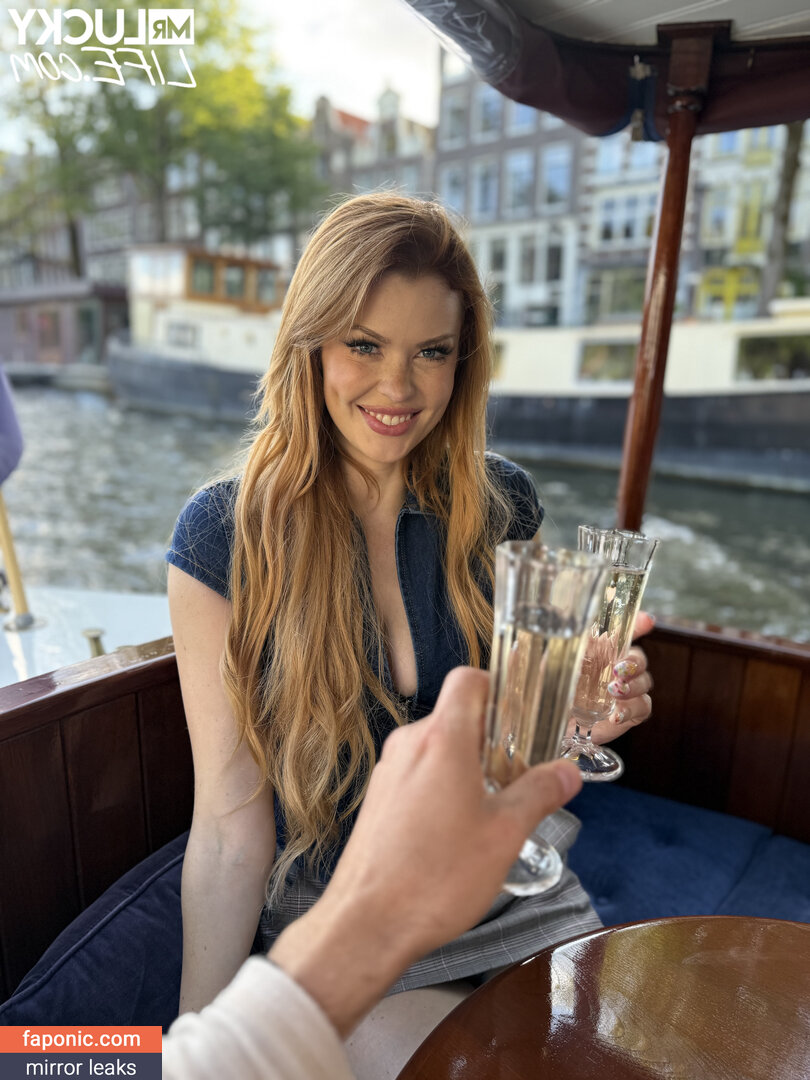 Elly Clutch, PeachGoneWild, ellyclutch, ellyclutchh Nackt-Leaks OnlyFans Foto #137