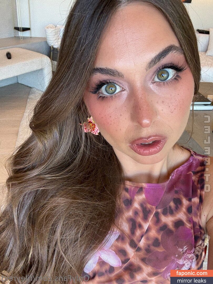 Riley Reid, RileyReidTikTok, hellorileyreid, rileyreidx3 Nackt-Leaks OnlyFans Foto #2781