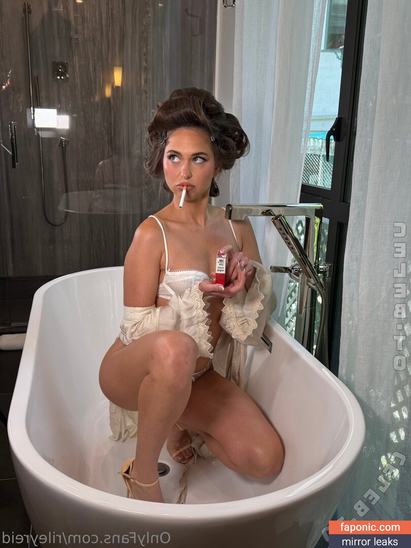 Riley Reid, RileyReidTikTok, hellorileyreid, rileyreidx3 Nackt-Leaks OnlyFans Foto #2938