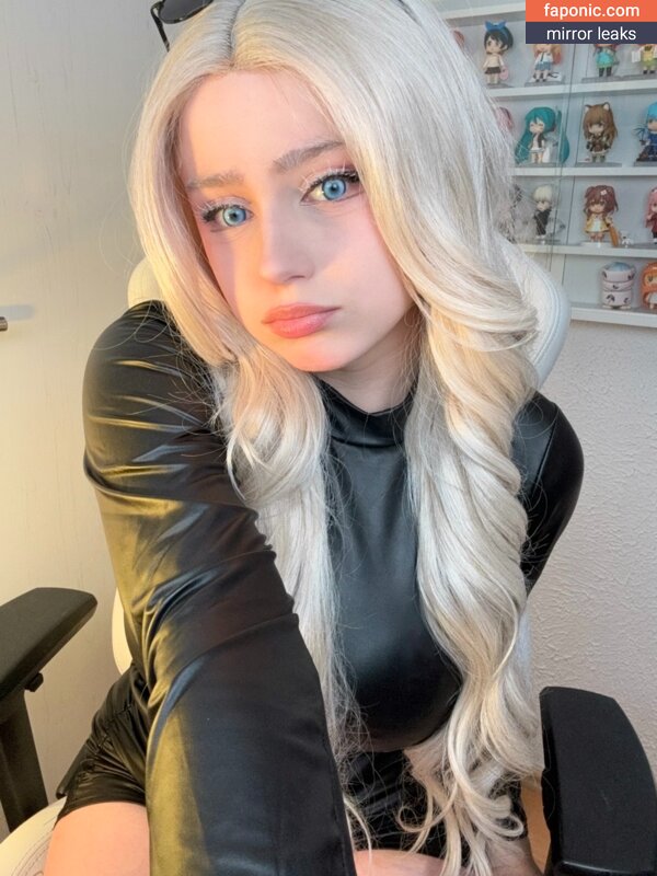 Upminaa, https: Nackt-Leaks  Foto #341