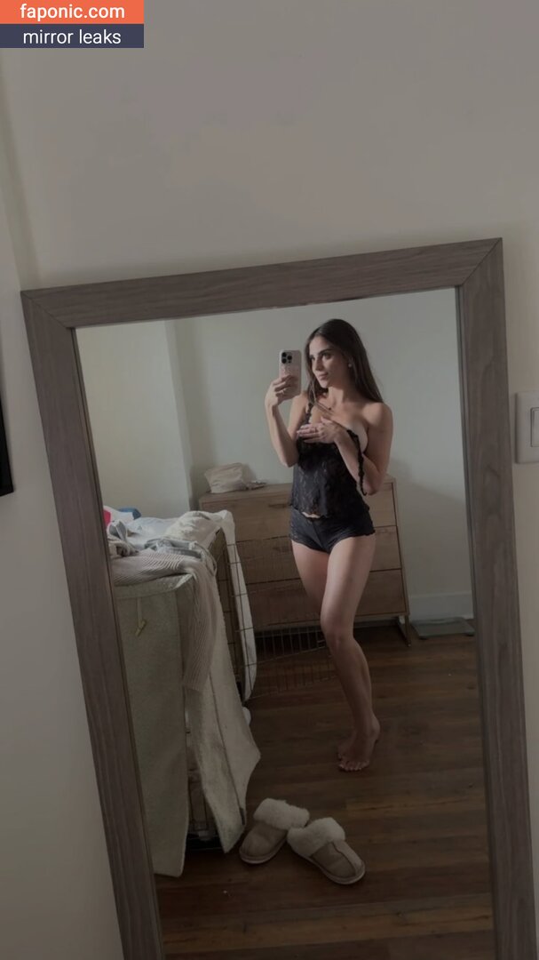 Sofia Crnilovic, https: Nackt-Leaks  Foto #3