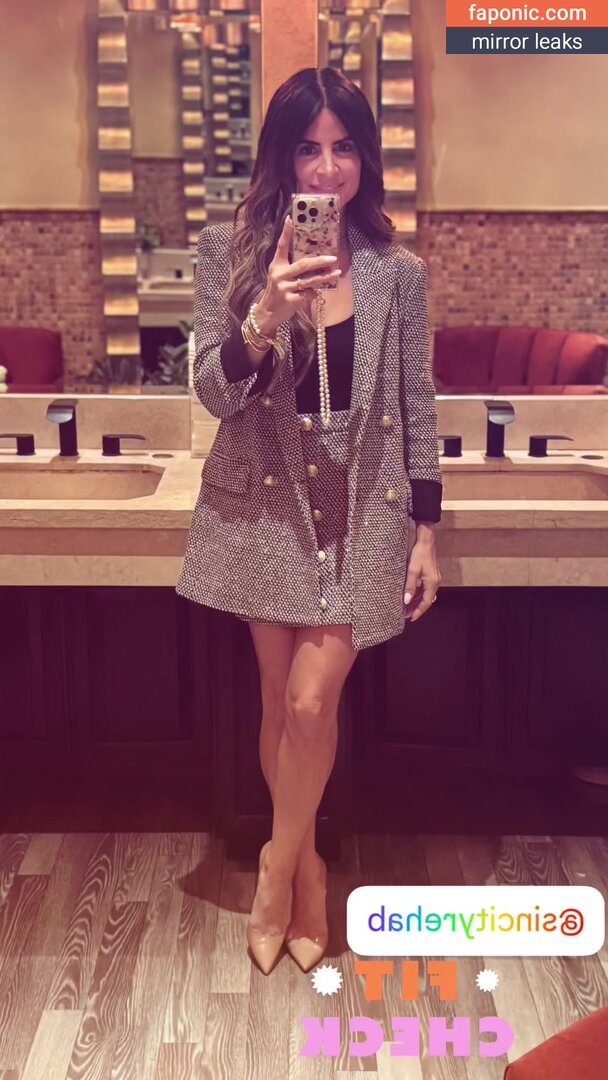 Alison Victoria