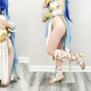 bunnygirl_mina
