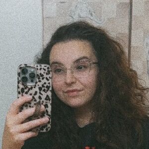 curlyfrycrissy