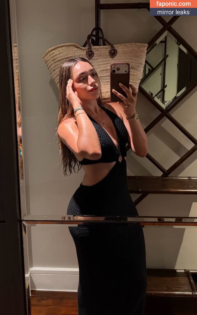 Daniela Reza