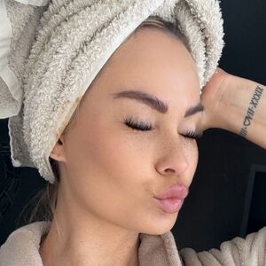 Hailey-B