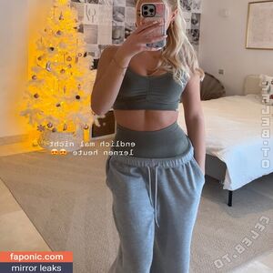 Mavie Noelle
