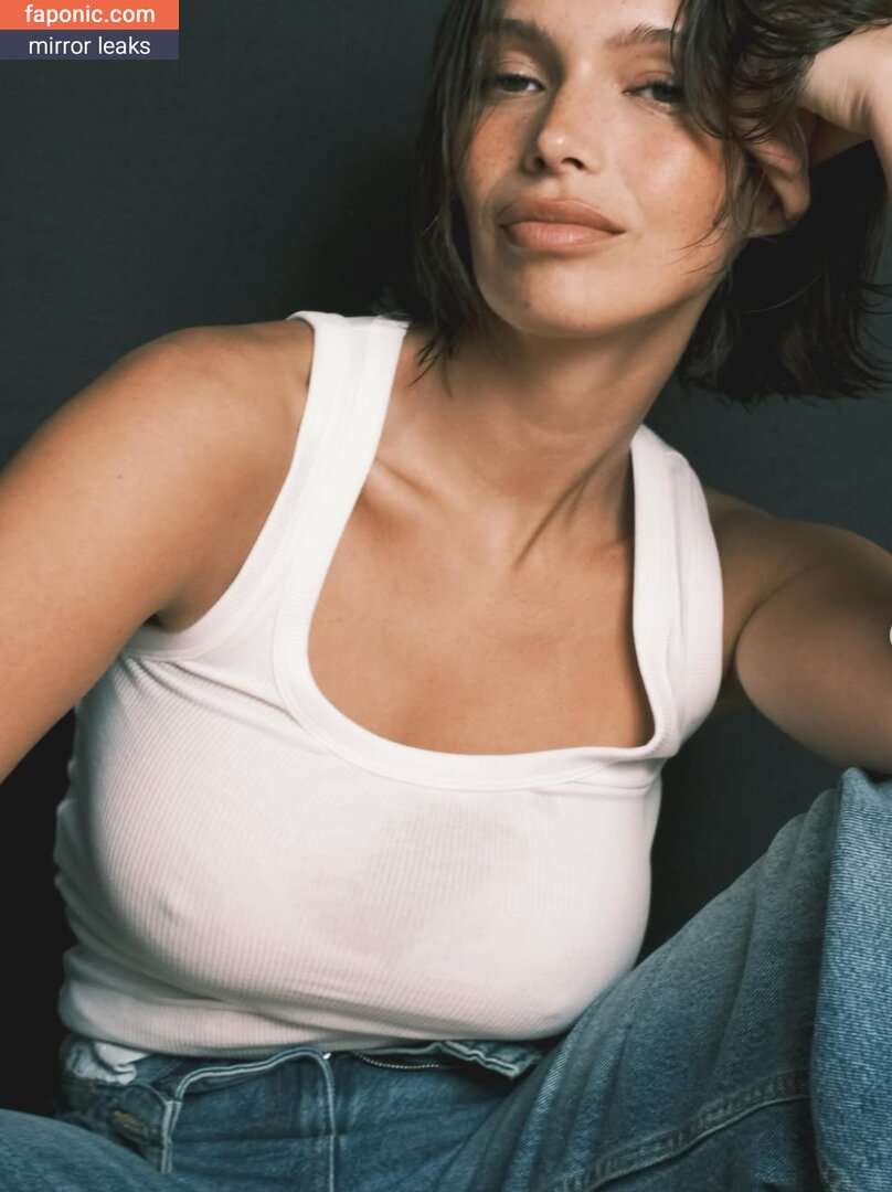 Naila Van Kommer