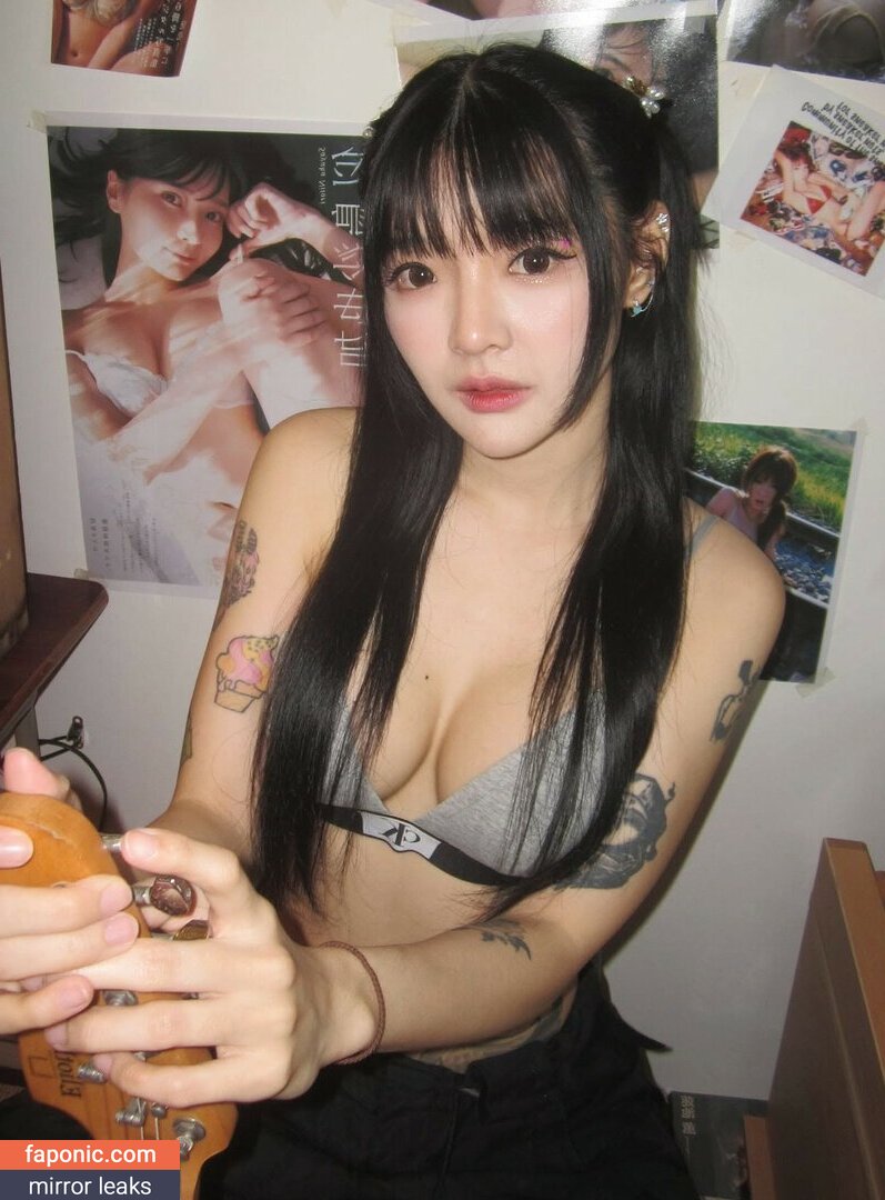 nnewy, nnewys Nackt-Leaks  Foto #14