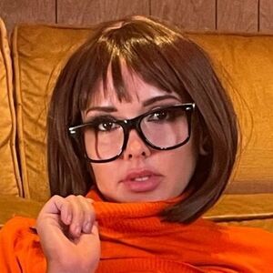 Velma & Daphne Cosplay