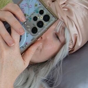 Violet Lottie